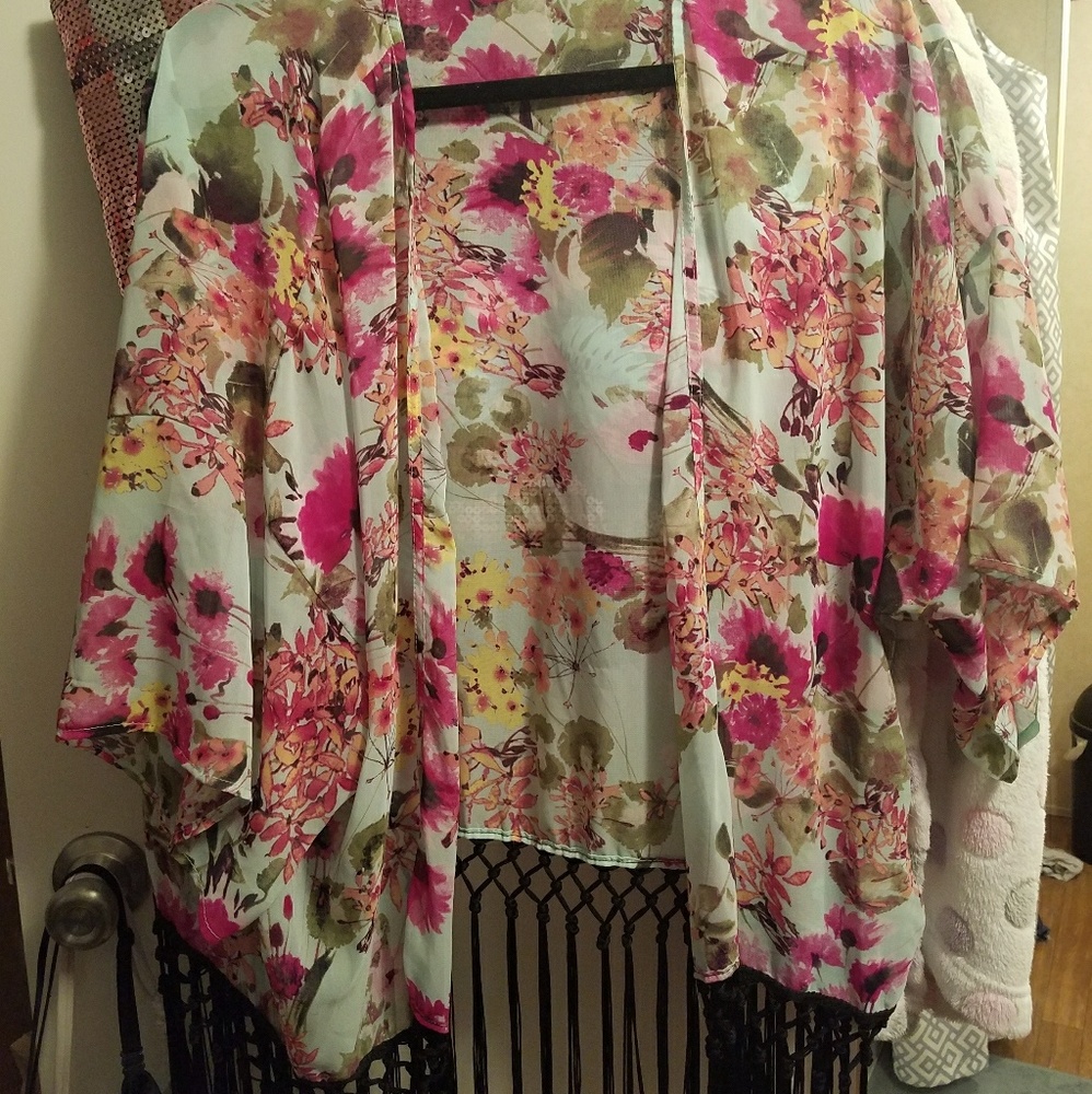 Floral and fringe kimono